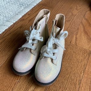 NWOT new worn girls size 12